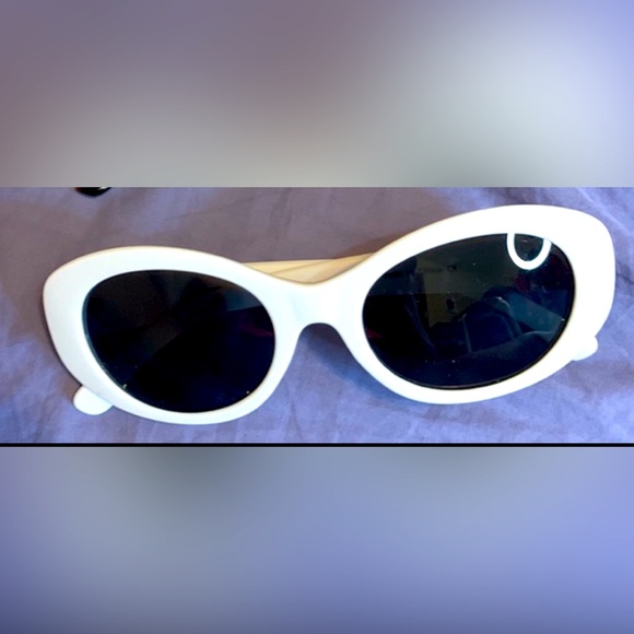 COPY - NWT Nordstrom BP Women’s 50mm Retro Oval Sunglasses No case - Picture 2 of 2